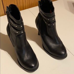 Women’s Harley Davidson Leather Boots. Size 8